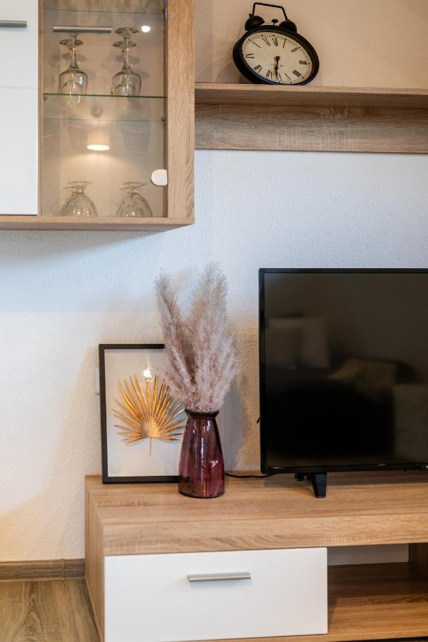 Apartment Sara Раковица Екстериор снимка